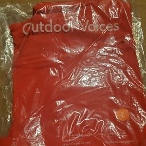 NWT Outdoor Voices Crop and Leggings L